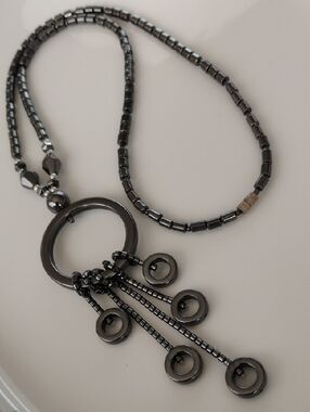 Hematite Beaded Pendant Necklace - Women's Fashion Jewelry